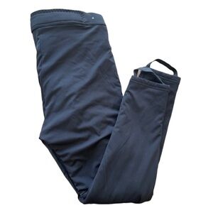 AXUE soft shell ski pants with stirrups quilted interior size Large /Chinese 165